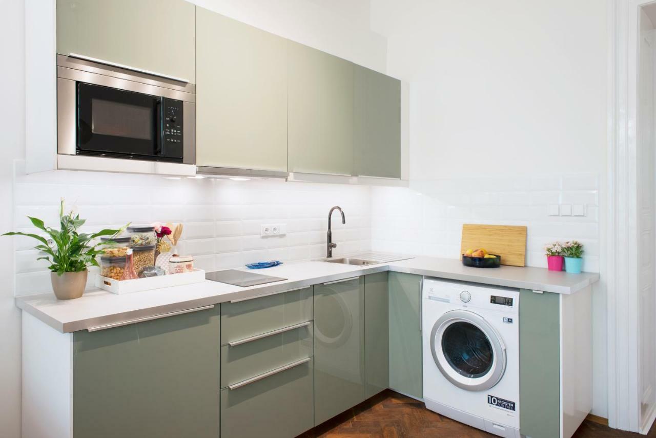 Kent Ridge Loft Apartment Прага Екстериор снимка